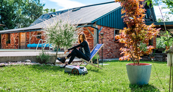 Kako urediti okrasni vrt, da bo v vsakem letnem času videti popoln