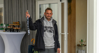 Nagradna igra »Radenska osveži, ti osvojiš«