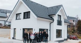 Ko poplave odnesejo dom, a ne odnesejo srca