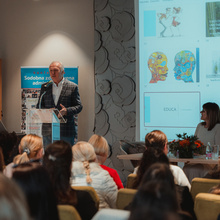 9